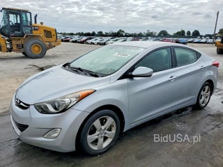 HYUNDAI ELANTRA GLS