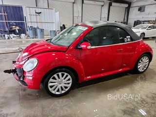 VOLKSWAGEN NEW BEETLE CONVERTIBLE SE