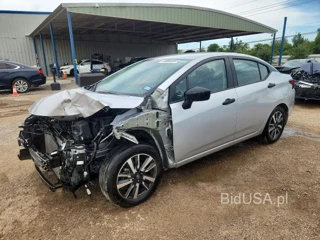 NISSAN VERSA S