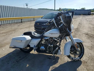 HARLEY-DAVIDSON FLHXS STREET GLIDE SPECIAL