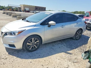 NISSAN VERSA SV