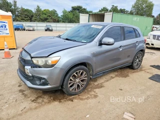 MITSUBISHI OUTLANDER SPORT ES