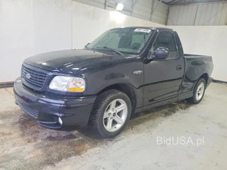 FORD F150 SVT LIGHTNING