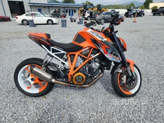 KTM 1290 SUPER DUKE R