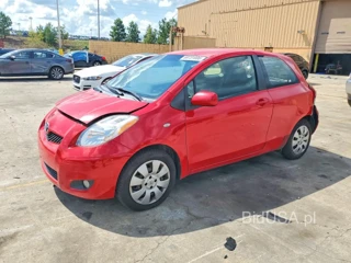 TOYOTA YARIS BASE