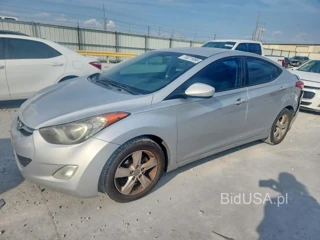 HYUNDAI ELANTRA GLS