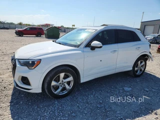 AUDI Q3 PREMIUM 40