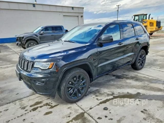 JEEP GRAND CHEROKEE LAREDO E