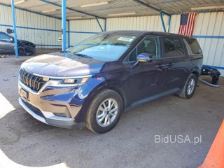 KIA CARNIVAL LX