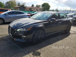 NISSAN ALTIMA SR