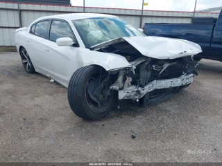 DODGE DODGE CHARGER SE RWD