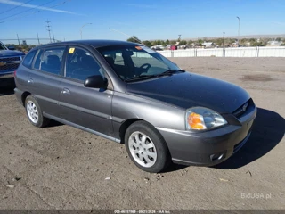 KIA KIA RIO CINCO