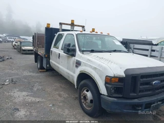 FORD FORD F-350 CHASSIS LARIAT/XL/XLT