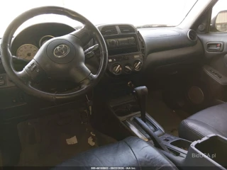 TOYOTA TOYOTA RAV4