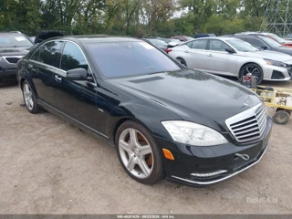 MERCEDES-BENZ MERCEDES-BENZ S 550 4MATIC