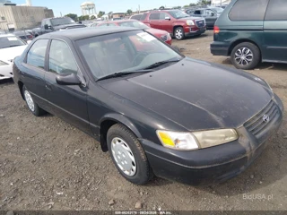 TOYOTA TOYOTA CAMRY LE