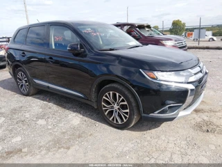 MITSUBISHI MITSUBISHI OUTLANDER SE