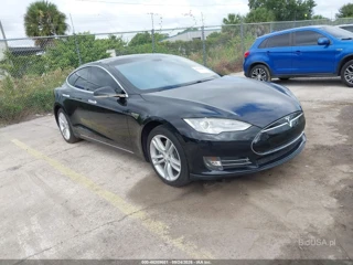 TESLA TESLA MODEL S