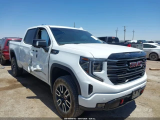 GMC SIERRA 1500 4WD  SHORT BOX AT4