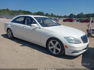 MERCEDES-BENZ MERCEDES-BENZ S 550 4MATIC