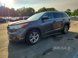 TOYOTA HIGHLANDER XLE