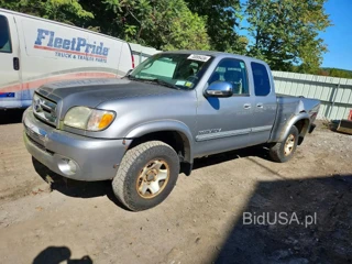 TOYOTA TUNDRA SR5