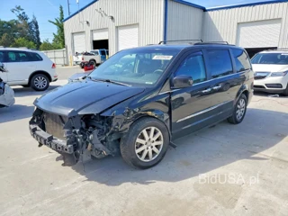 CHRYSLER TOWN & COUNTRY TOURING