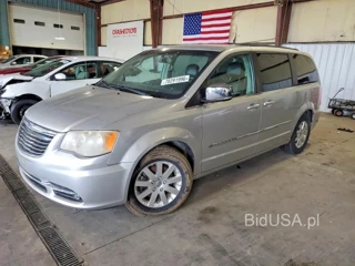CHRYSLER TOWN & COUNTRY TOURING L