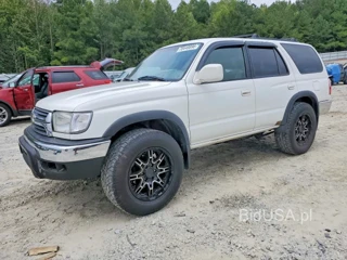 TOYOTA 4RUNNER SR5