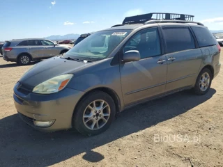 TOYOTA SIENNA XLE 7 PASSENGER