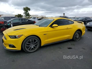 FORD MUSTANG GT