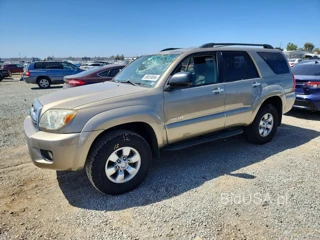 TOYOTA 4RUNNER SR5