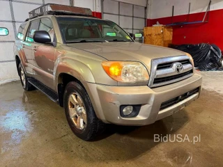 TOYOTA 4RUNNER SR5