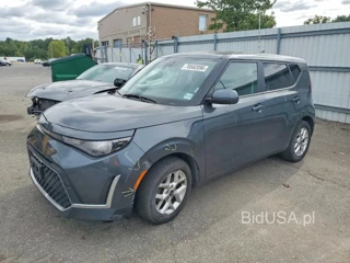 KIA SOUL LX