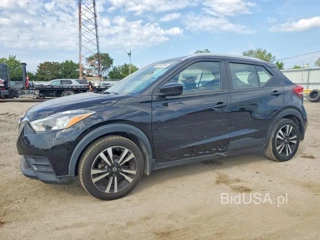 NISSAN KICKS SV