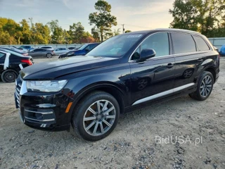 AUDI Q7 PREMIUM PLUS