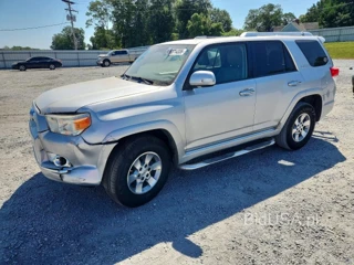 TOYOTA 4RUNNER SR5