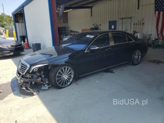 MERCEDES-BENZ S 550