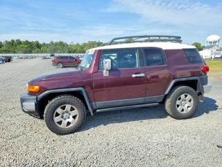 TOYOTA FJ CRUISER BASE