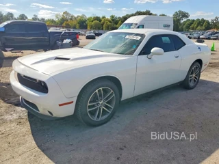 DODGE CHALLENGER SXT