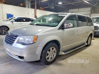 CHRYSLER TOWN & COUNTRY TOURING