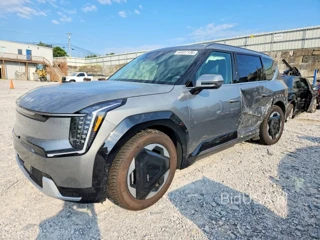 KIA EV9 LAND