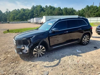 MERCEDES-BENZ GLB 250