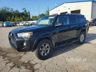 TOYOTA 4RUNNER SR5