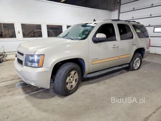 CHEVROLET TAHOE K1500 LT