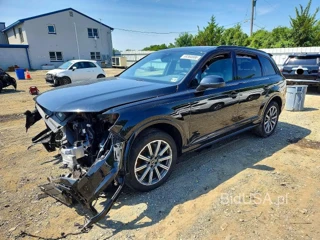 AUDI Q7 PREMIUM PLUS