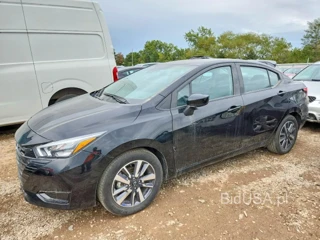 NISSAN VERSA SV
