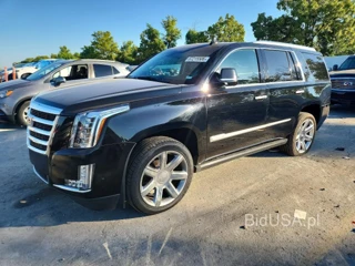 CADILLAC ESCALADE PREMIUM LUXURY