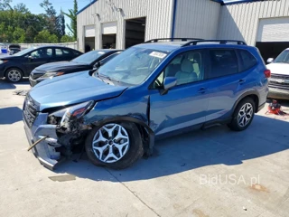 SUBARU FORESTER PREMIUM