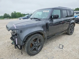 LAND ROVER DEFENDER 110 X-DYNAMIC SE